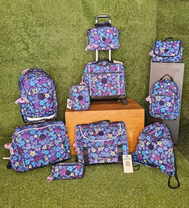 Kipling Dark Flower Stamp